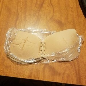 ☆¤NWOT Invisible Nude Bra 34B ¤☆